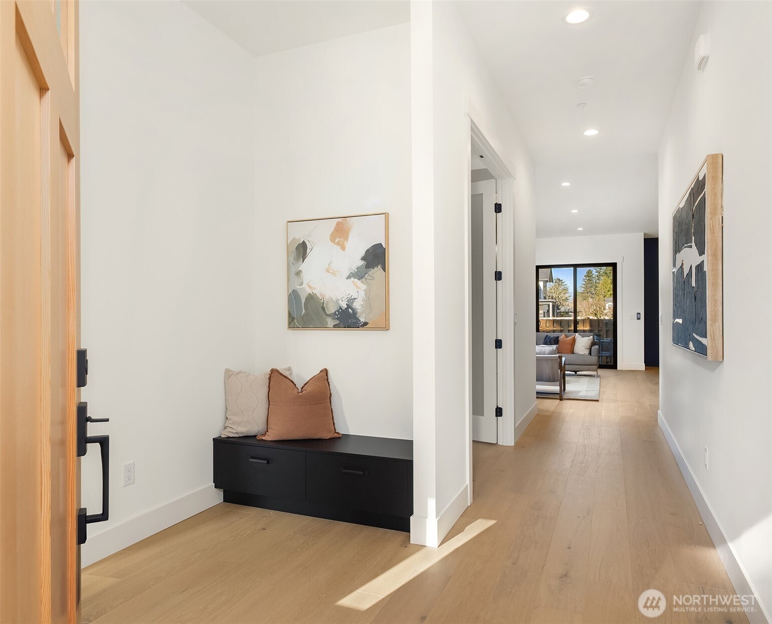 15014 SE 22nd Street , Bellevue, WA 98007