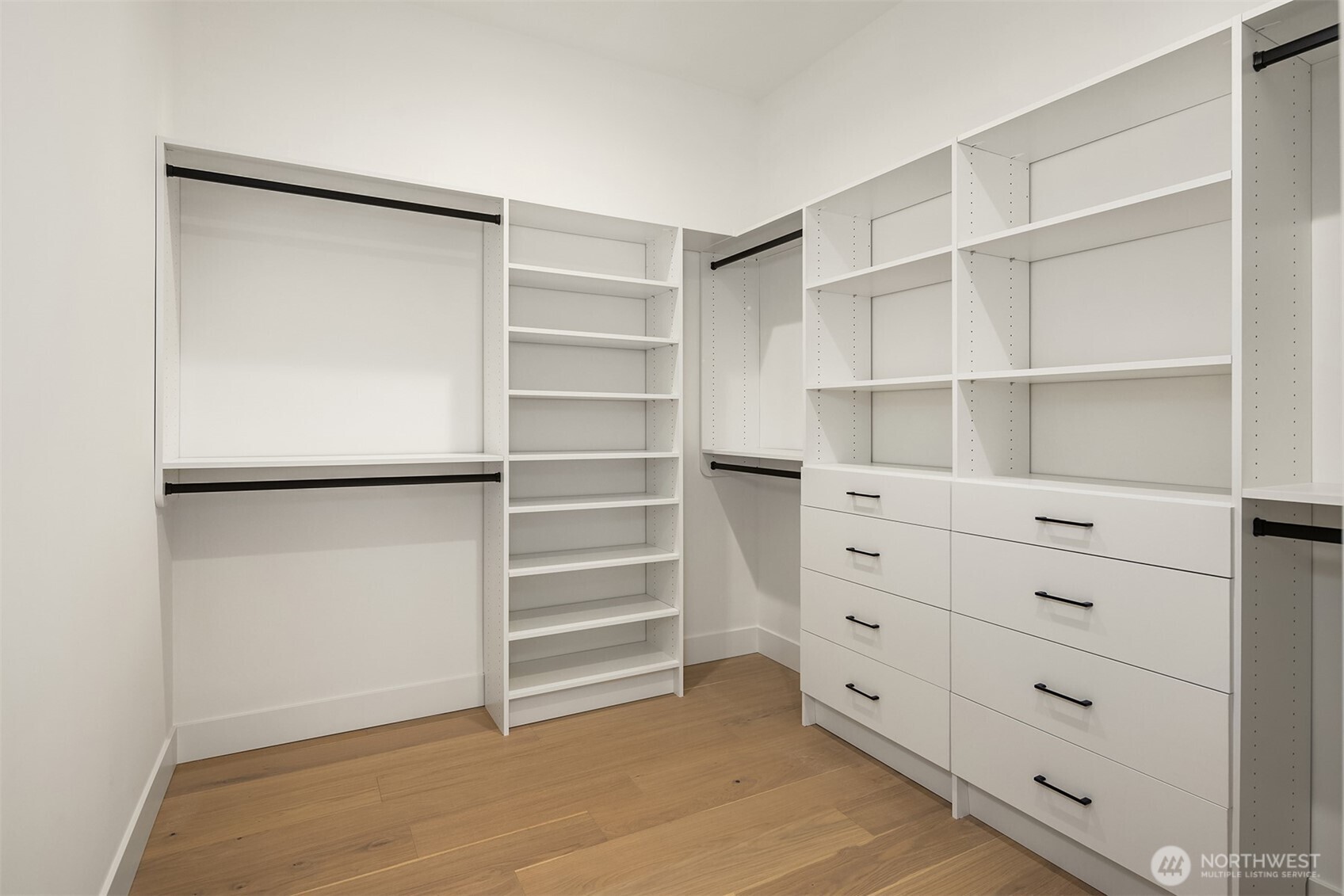 15014 SE 22nd Street , Bellevue, WA 98007