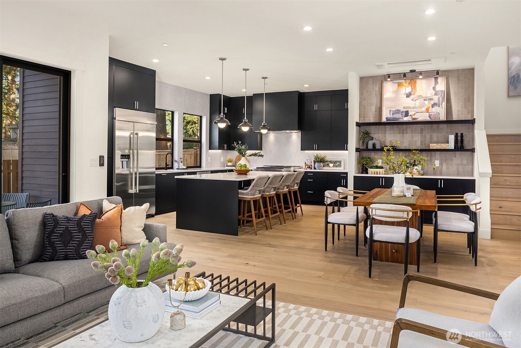 15014 SE 22nd Street , Bellevue, WA 98007