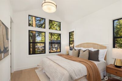 15016 SE 22nd Street , Bellevue, WA 98007 - Photo 11