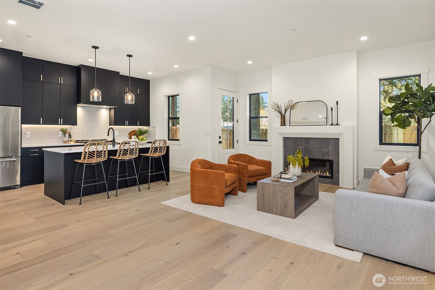 15016 SE 22nd Street , Bellevue, WA 98007