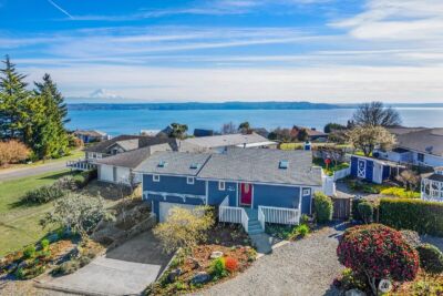 7613 SW 258th Court , Vashon, WA 98070