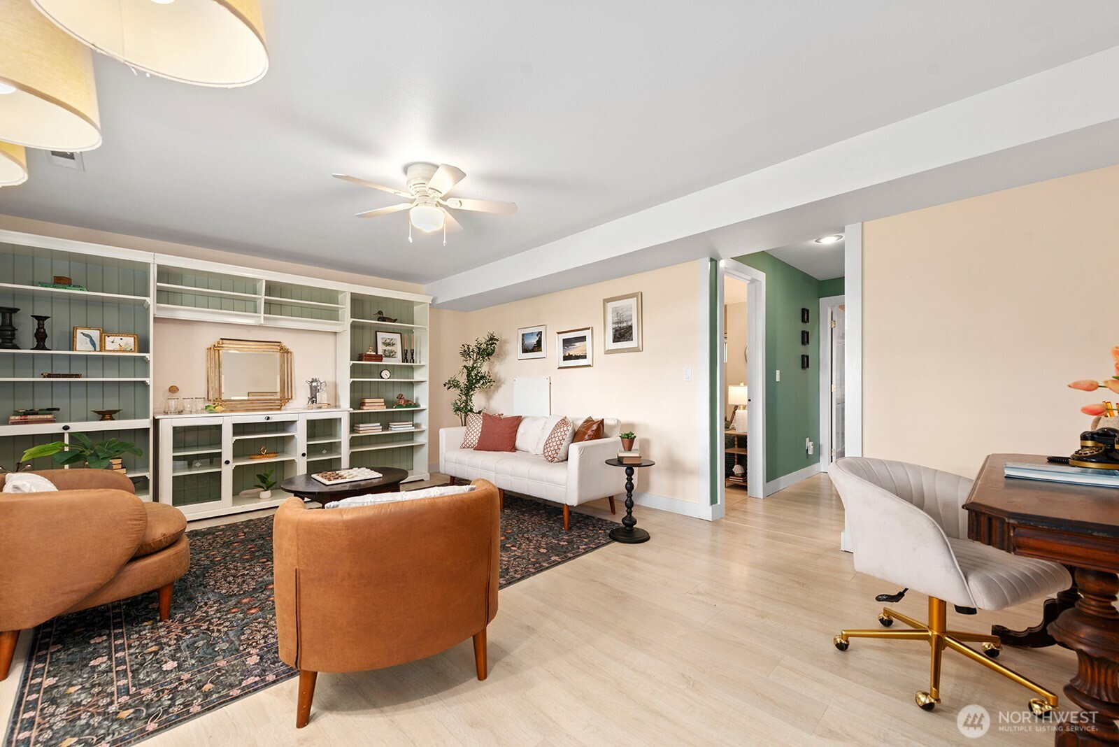 7613 SW 258th Court , Vashon, WA 98070