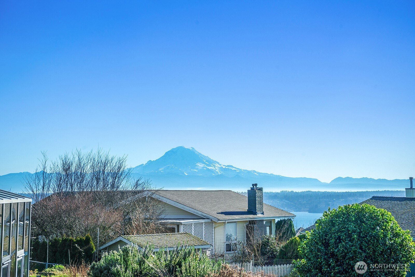 7613 SW 258th Court , Vashon, WA 98070