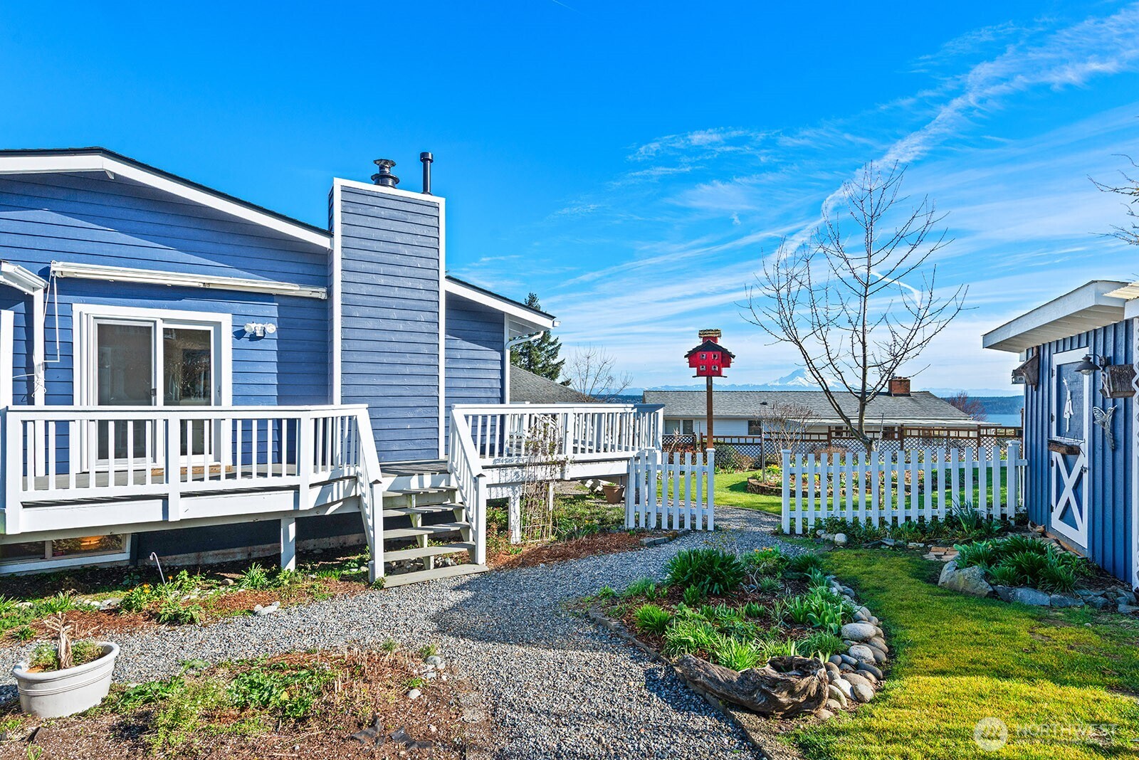 7613 SW 258th Court , Vashon, WA 98070