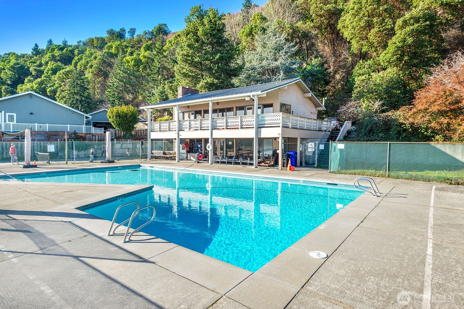 7613 SW 258th Court , Vashon, WA 98070