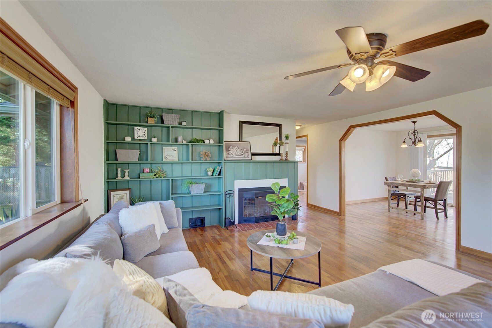 1225 Madison Street , Everett, WA 98203