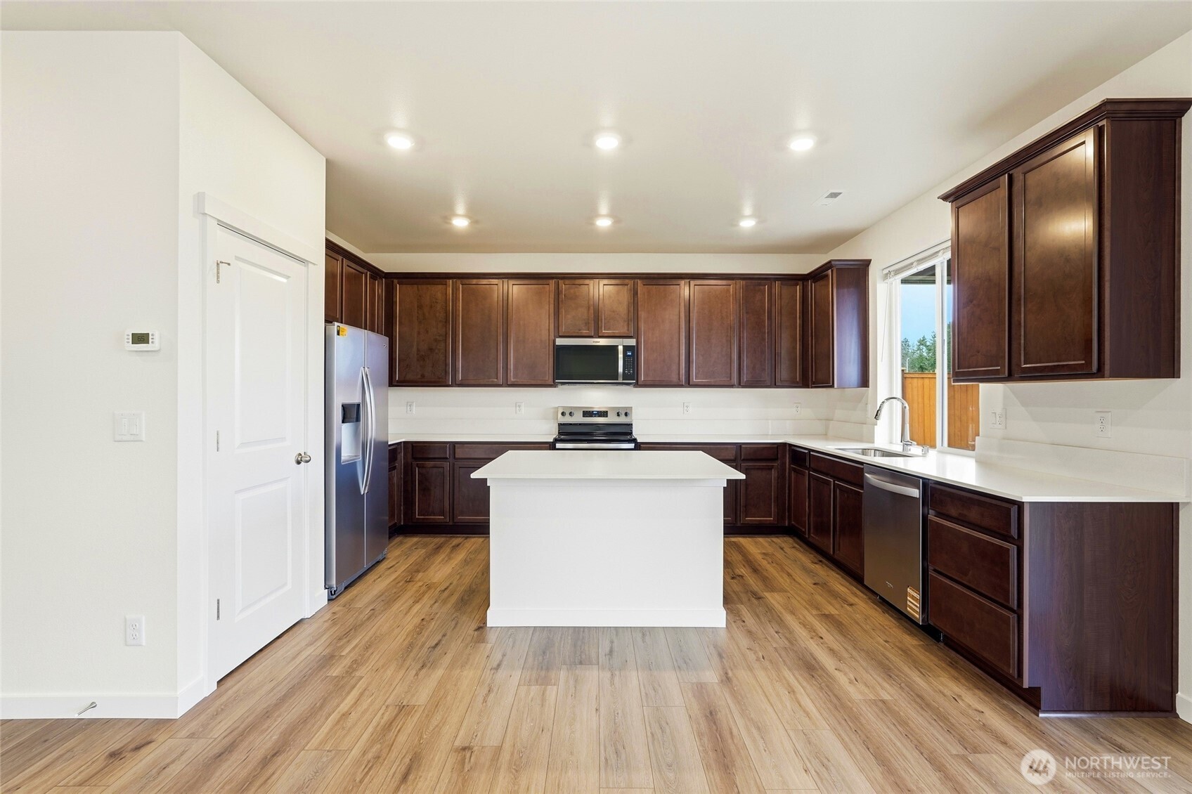 13705 185th Street Ct E, Puyallup, WA 98374