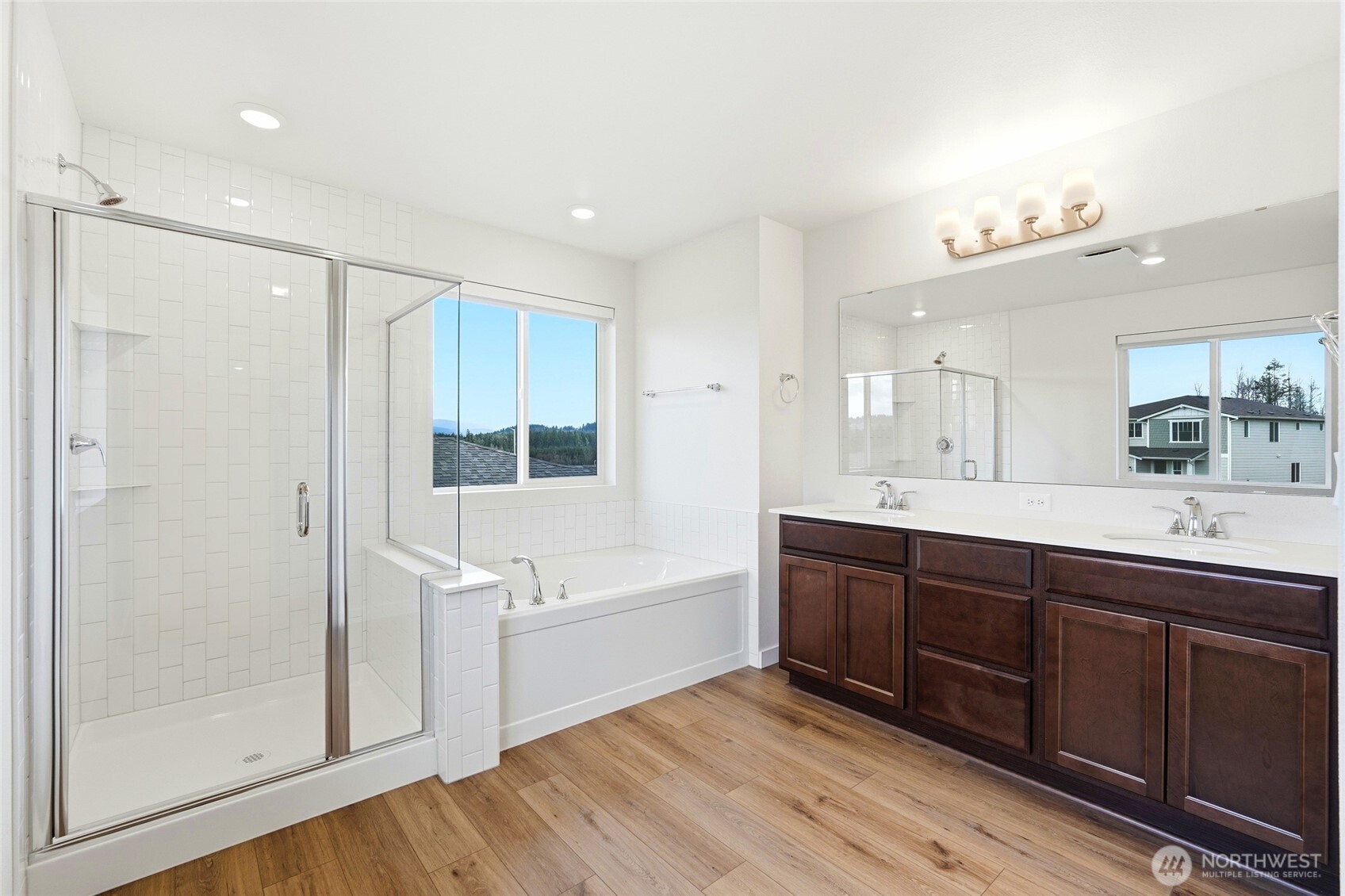 13705 185th Street Ct E, Puyallup, WA 98374