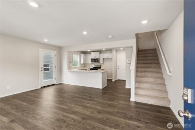 3931 Hyde Loop NE #129, Olympia, WA 98506 - Photo 6