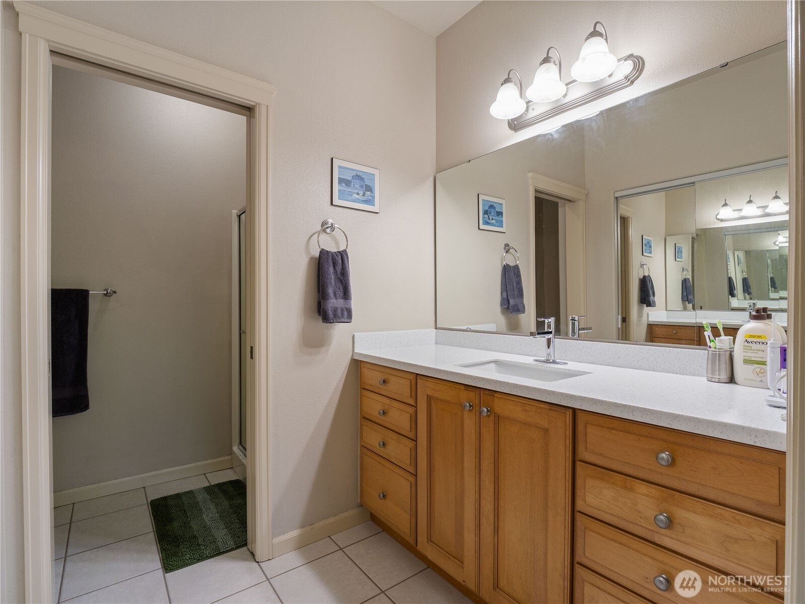 320 E 32nd Street #105, Tacoma, WA 98404