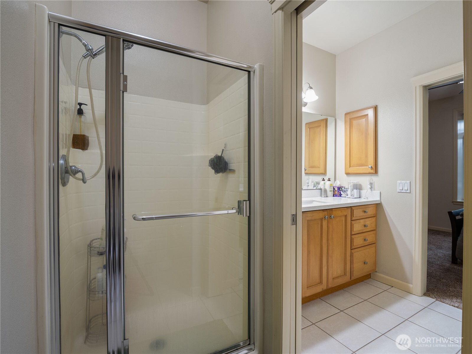 320 E 32nd Street #105, Tacoma, WA 98404