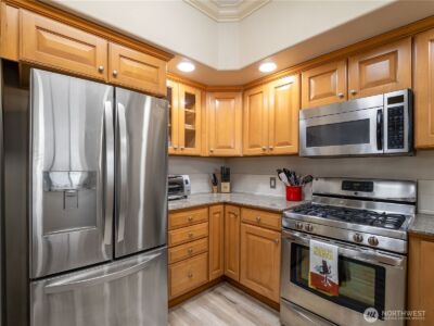 320 E 32nd Street #105, Tacoma, WA 98404 - Photo 5