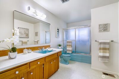 15704 Interlake Avenue N, Shoreline, WA 98133 - Photo 16