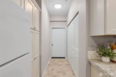 2147 Hammond Avenue #B10, Dupont, WA 98327 - Photo 15