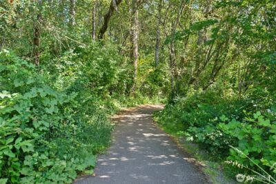 2147 Hammond Avenue #B10, Dupont, WA 98327 - Photo 24