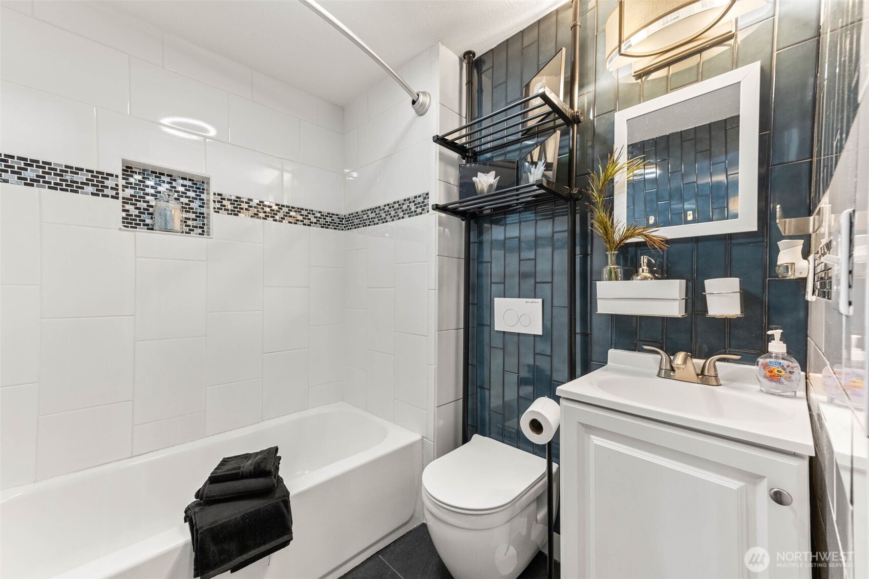 2316 S Pleasant Drive , Westport, WA 98595