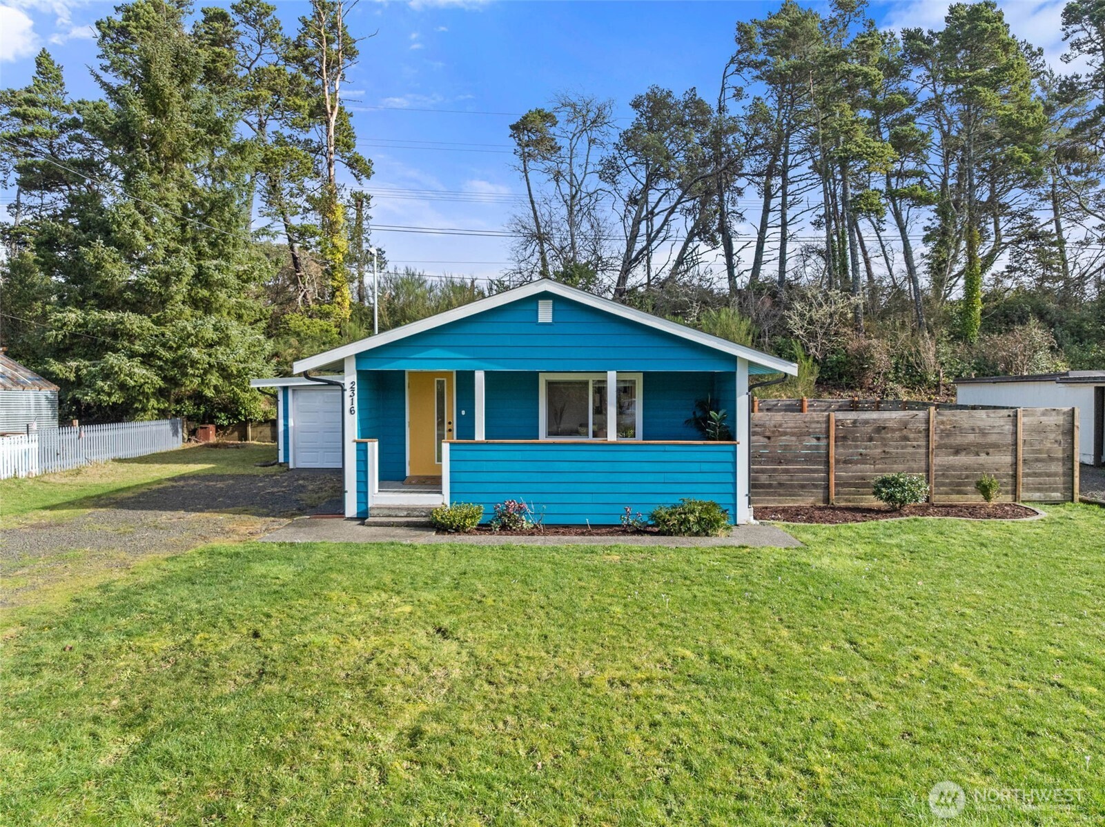 2316 S Pleasant Drive , Westport, WA 98595