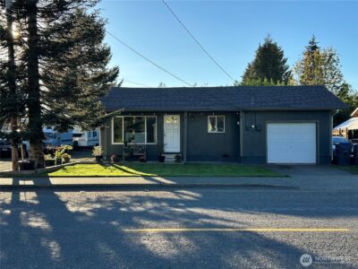409 N 11th Street , Elma, WA 98541 - Photo 32