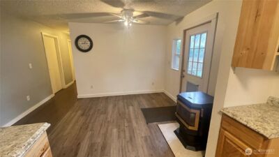 409 N 11th Street , Elma, WA 98541 - Photo 4