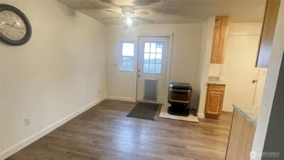 409 N 11th Street , Elma, WA 98541 - Photo 5