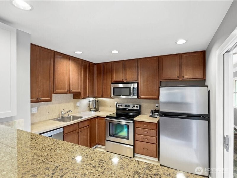 22527 SE 38th Terrace #1424, Issaquah, WA 98029