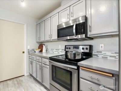 22527 SE 38th Terrace #1424, Issaquah, WA 98029 - Photo 5