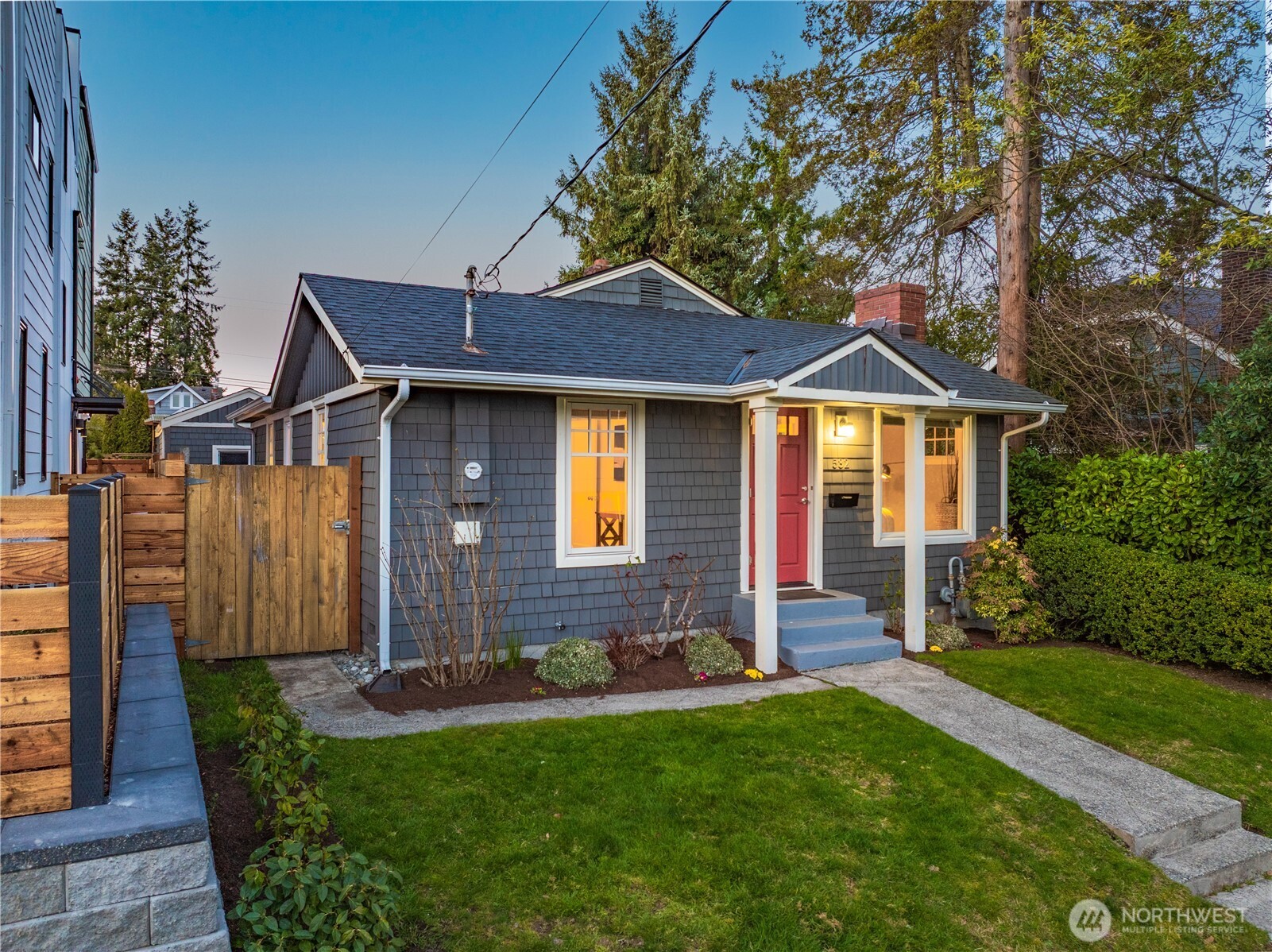 532 N 72nd Street , Seattle, WA 98103