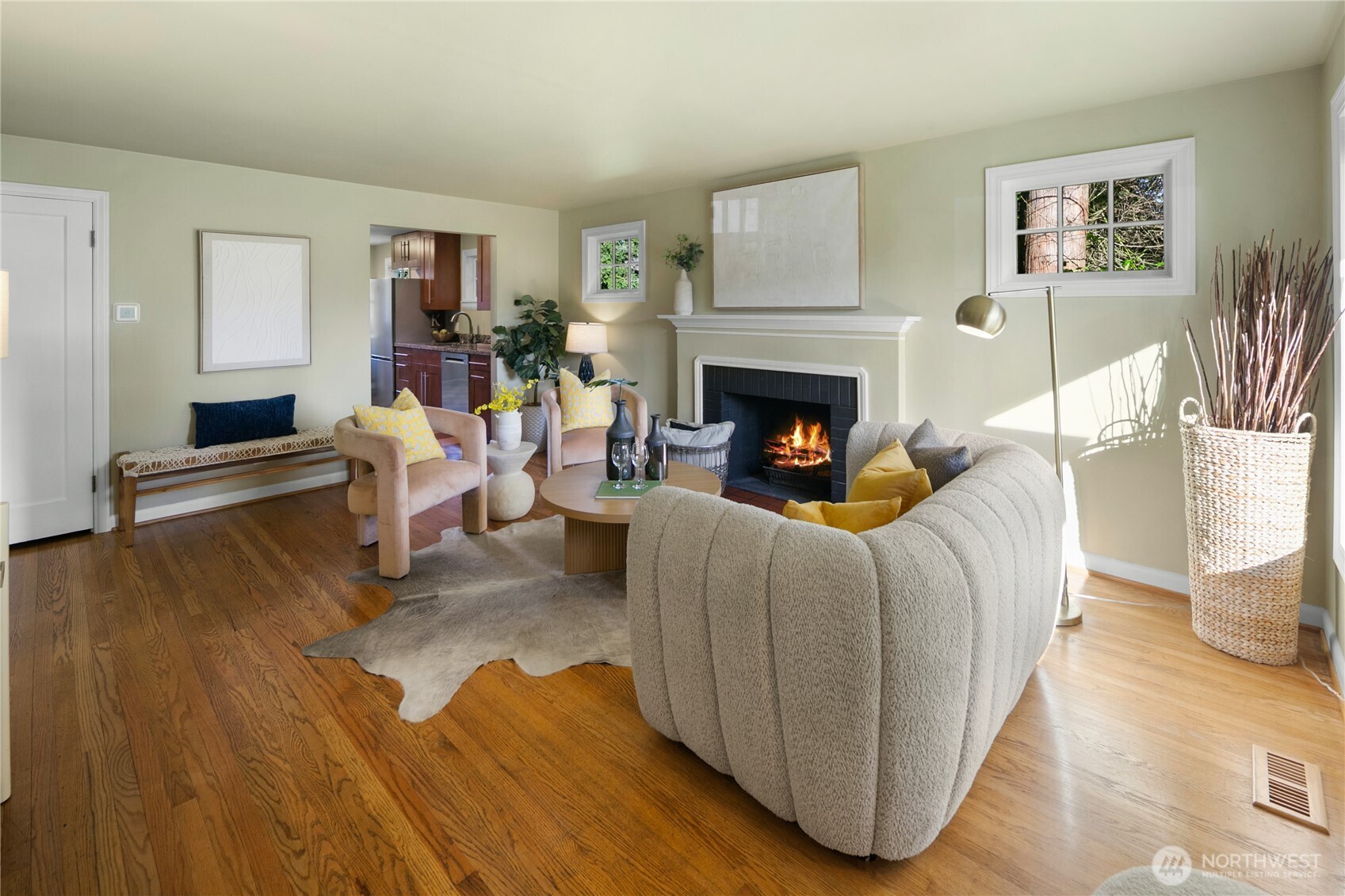 532 N 72nd Street , Seattle, WA 98103