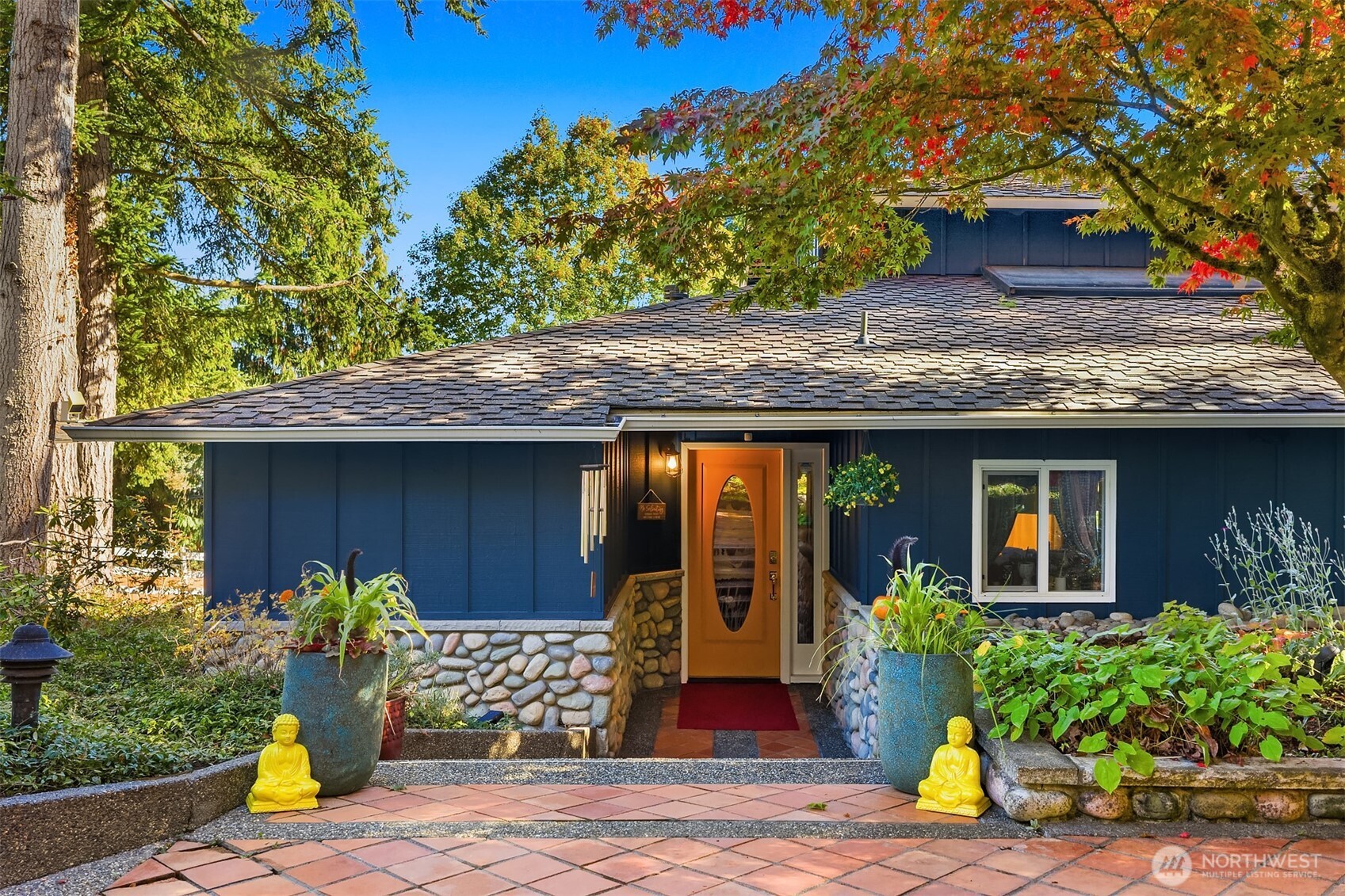 24025 75th Avenue SE, Woodinville, WA 98072