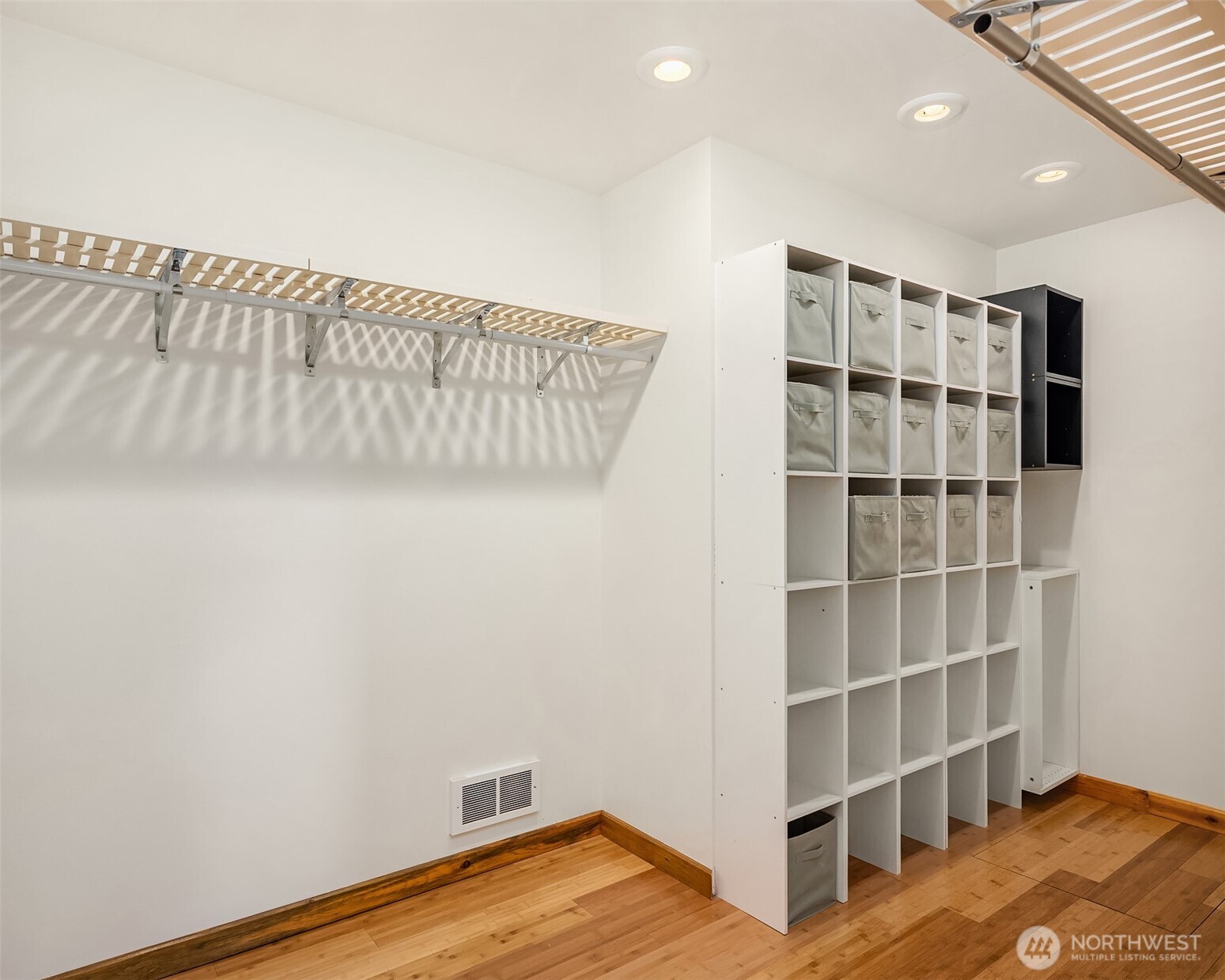 24025 75th Avenue SE, Woodinville, WA 98072