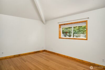 24025 75th Avenue SE, Woodinville, WA 98072 - Photo 19