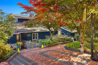 24025 75th Avenue SE, Woodinville, WA 98072 - Photo 2