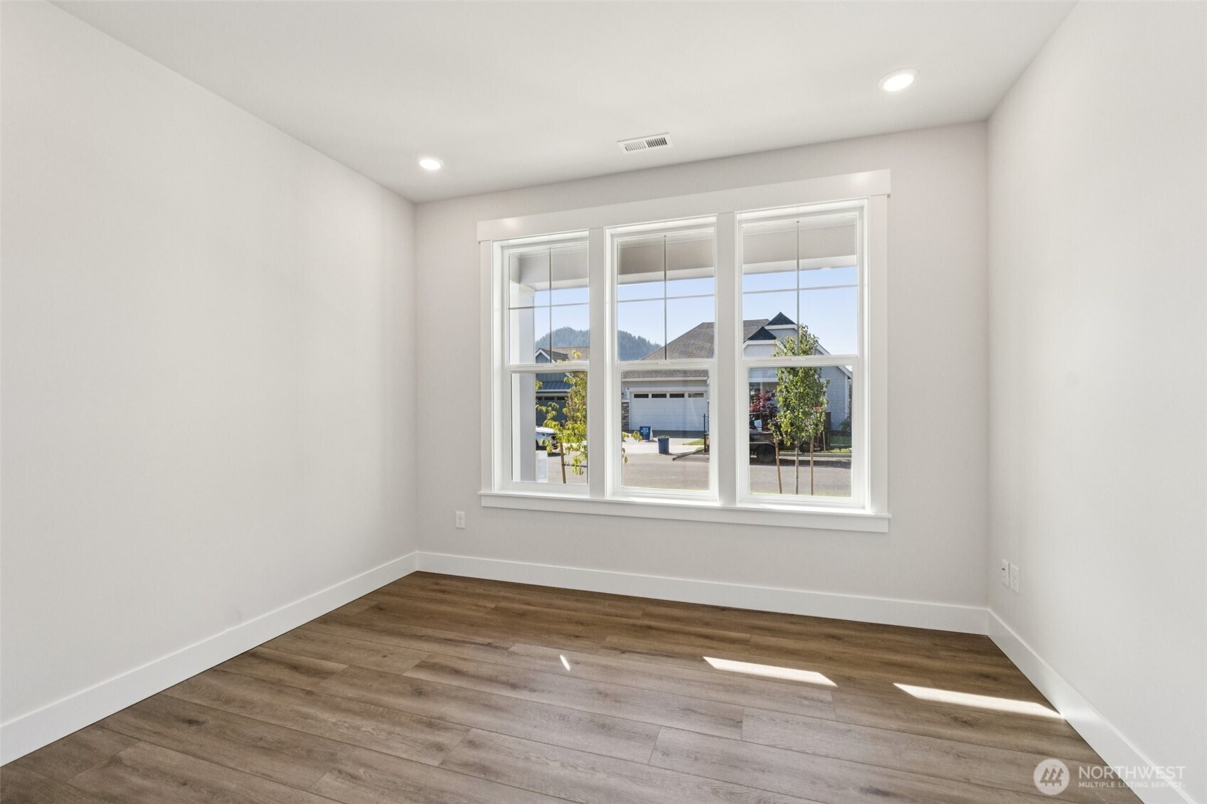 549 Thompson (Lot 3) Drive , Enumclaw, WA 98022