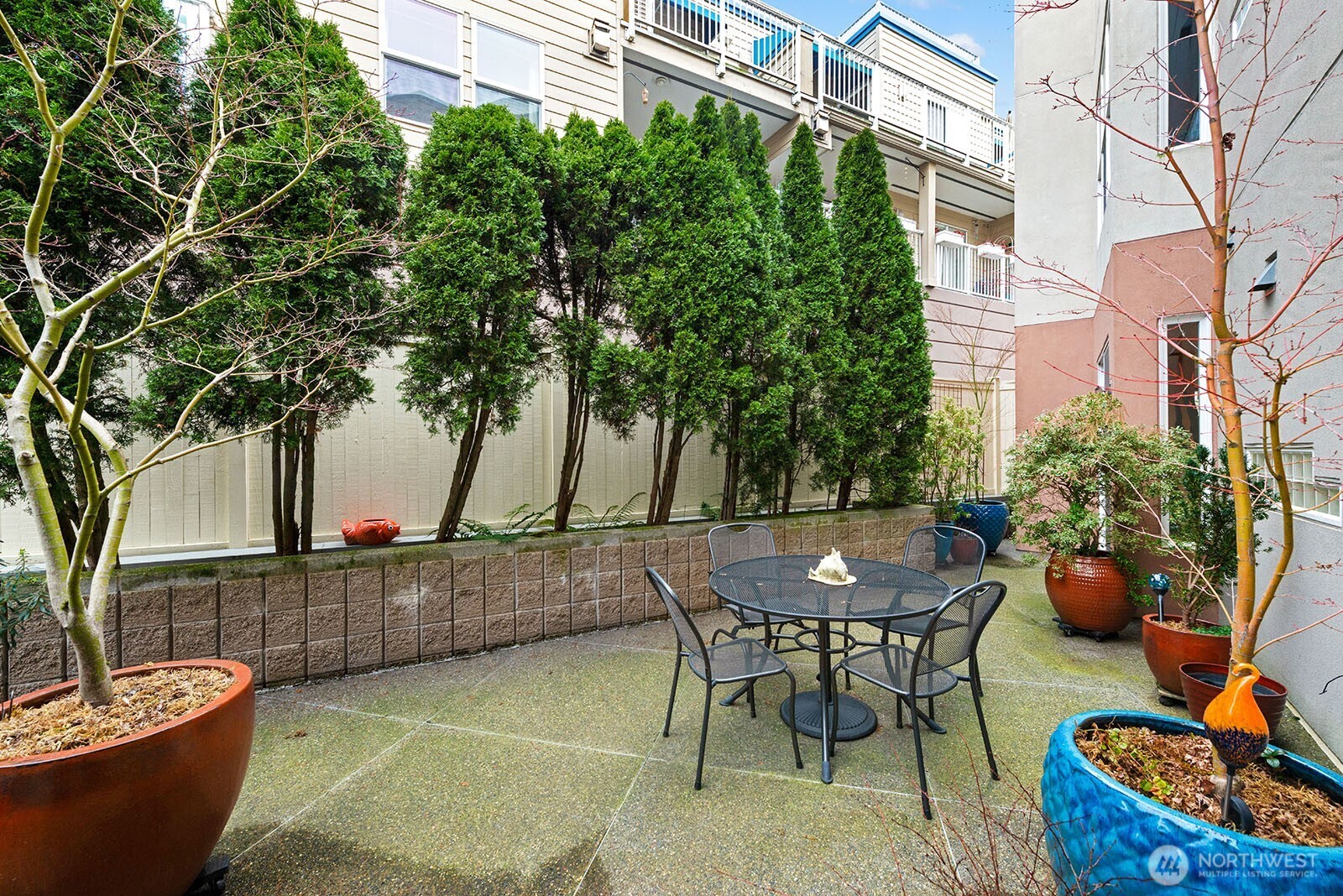 3900 2nd Avenue NE #207, Seattle, WA 98105