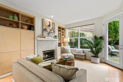 3900 2nd Avenue NE #207, Seattle, WA 98105 - Photo 21