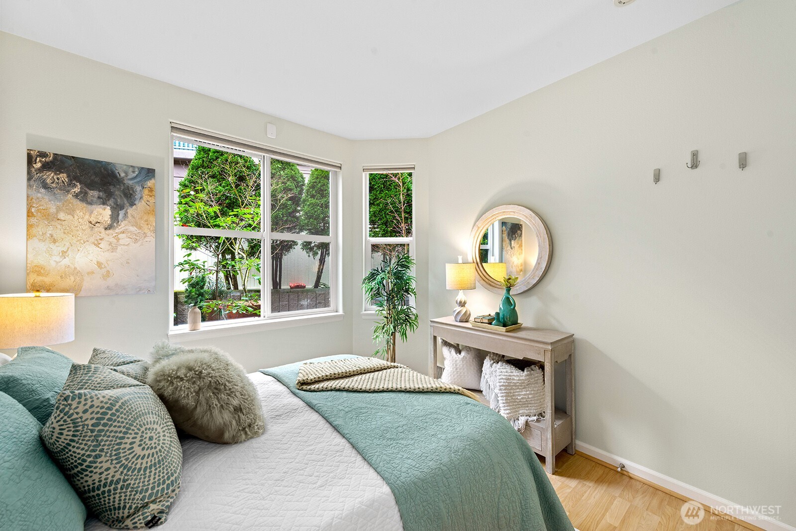 3900 2nd Avenue NE #207, Seattle, WA 98105