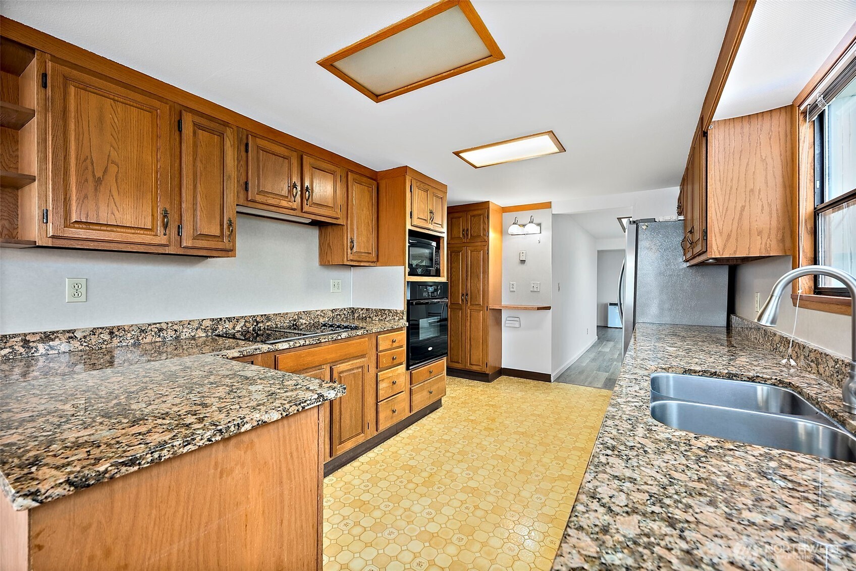 2312 Lafayette Street , Steilacoom, WA 98388