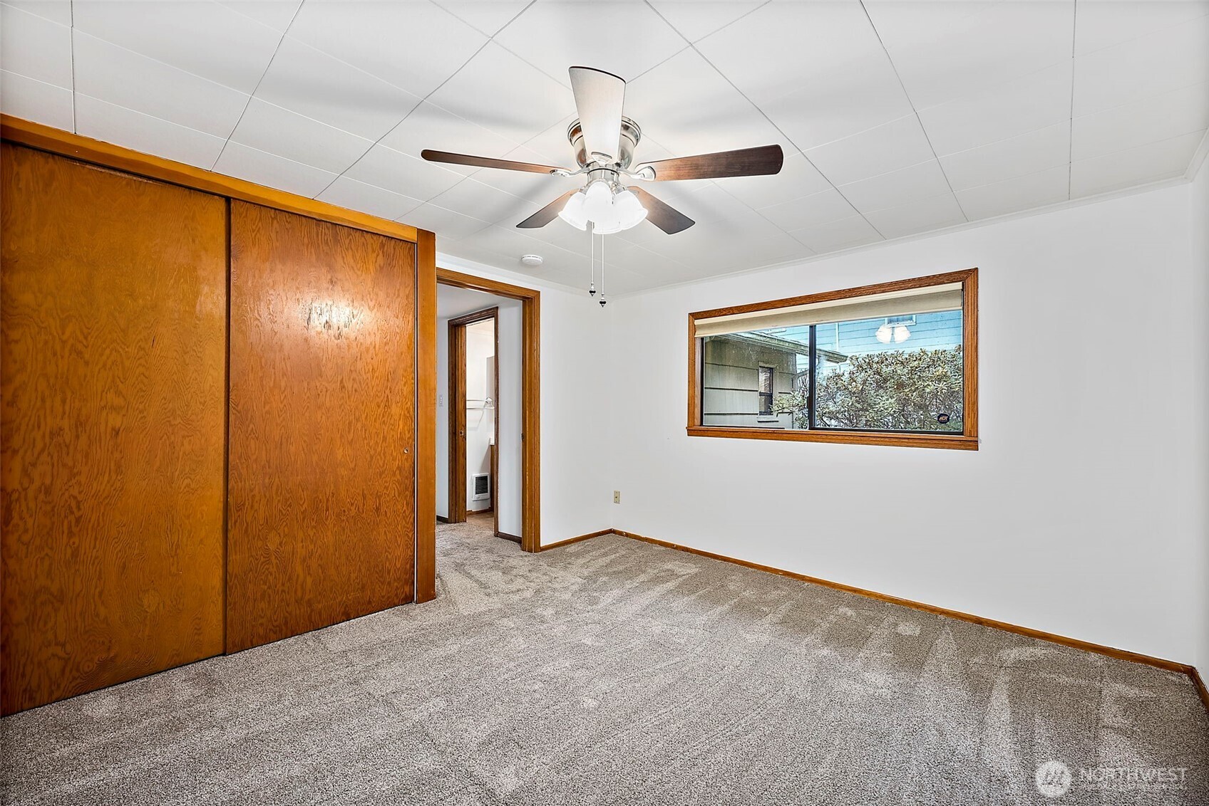 2312 Lafayette Street , Steilacoom, WA 98388