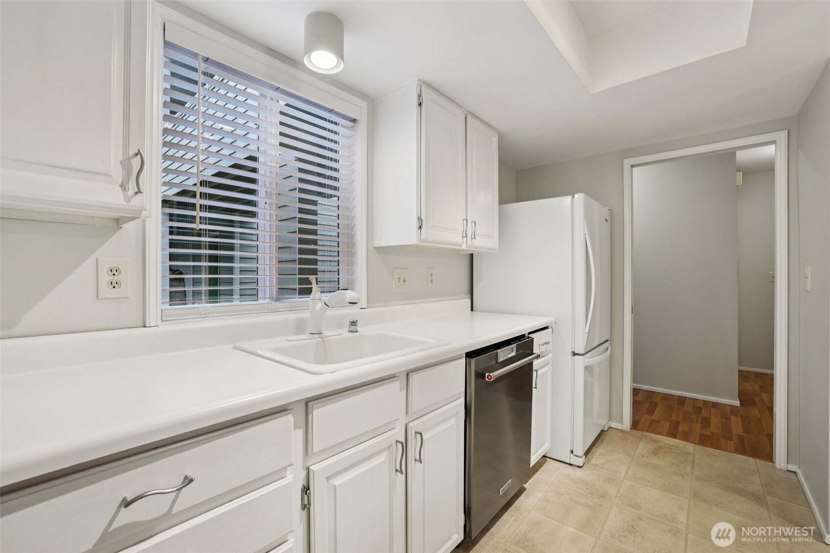 22142 SE 40th Lane #1121, Issaquah, WA 98029