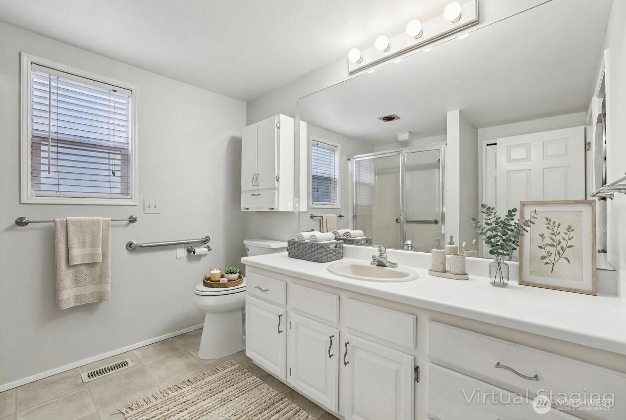 22142 SE 40th Lane #1121, Issaquah, WA 98029