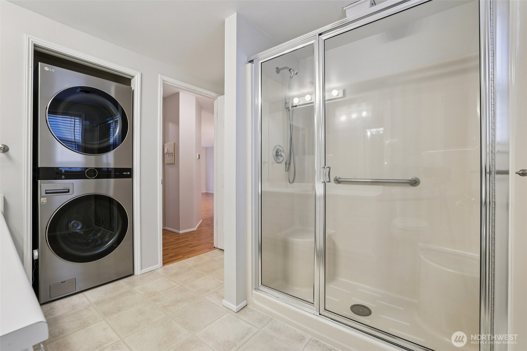 22142 SE 40th Lane #1121, Issaquah, WA 98029