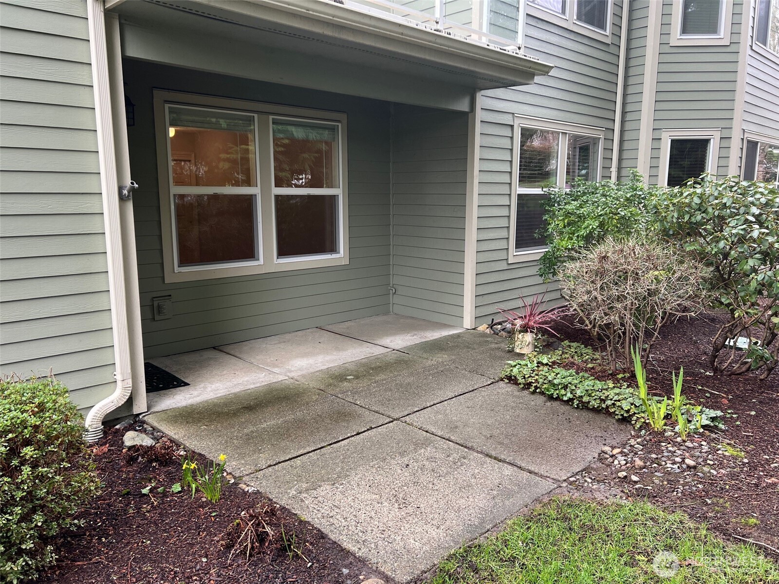 22142 SE 40th Lane #1121, Issaquah, WA 98029