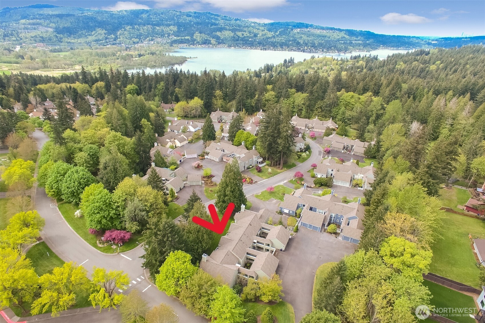 22142 SE 40th Lane #1121, Issaquah, WA 98029