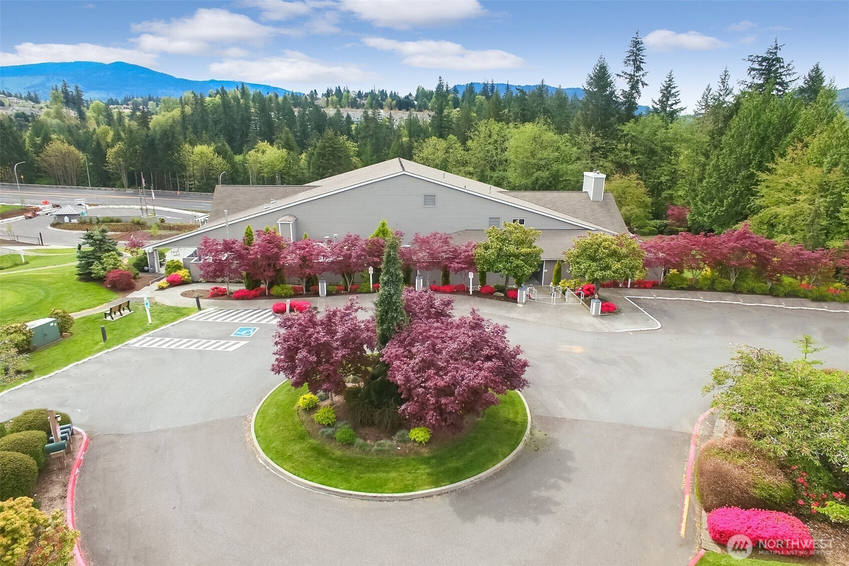 22142 SE 40th Lane #1121, Issaquah, WA 98029