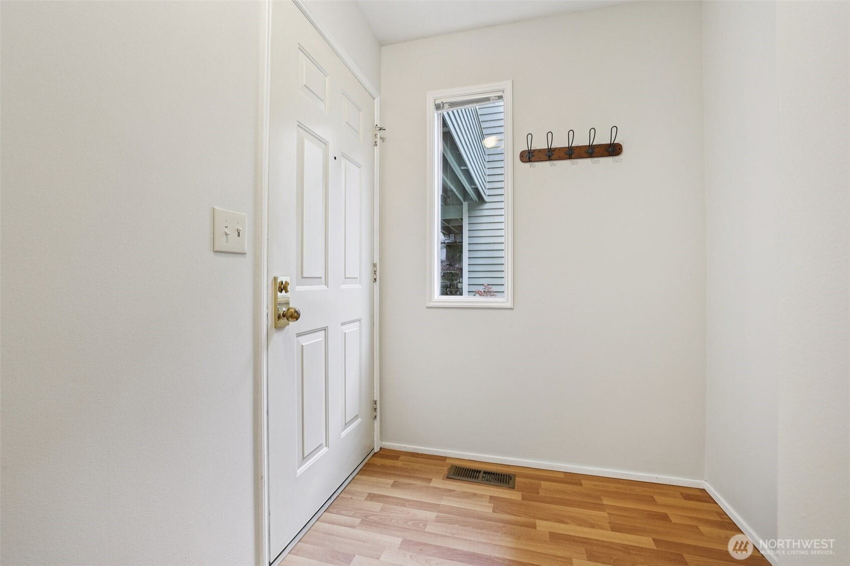 22142 SE 40th Lane #1121, Issaquah, WA 98029