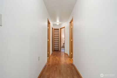 565 NE Ormsby Way , Bremerton, WA 98311 - Photo 20