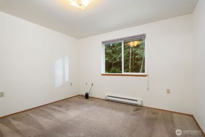 565 NE Ormsby Way , Bremerton, WA 98311 - Photo 24