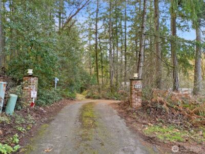 565 NE Ormsby Way , Bremerton, WA 98311 - Photo 39