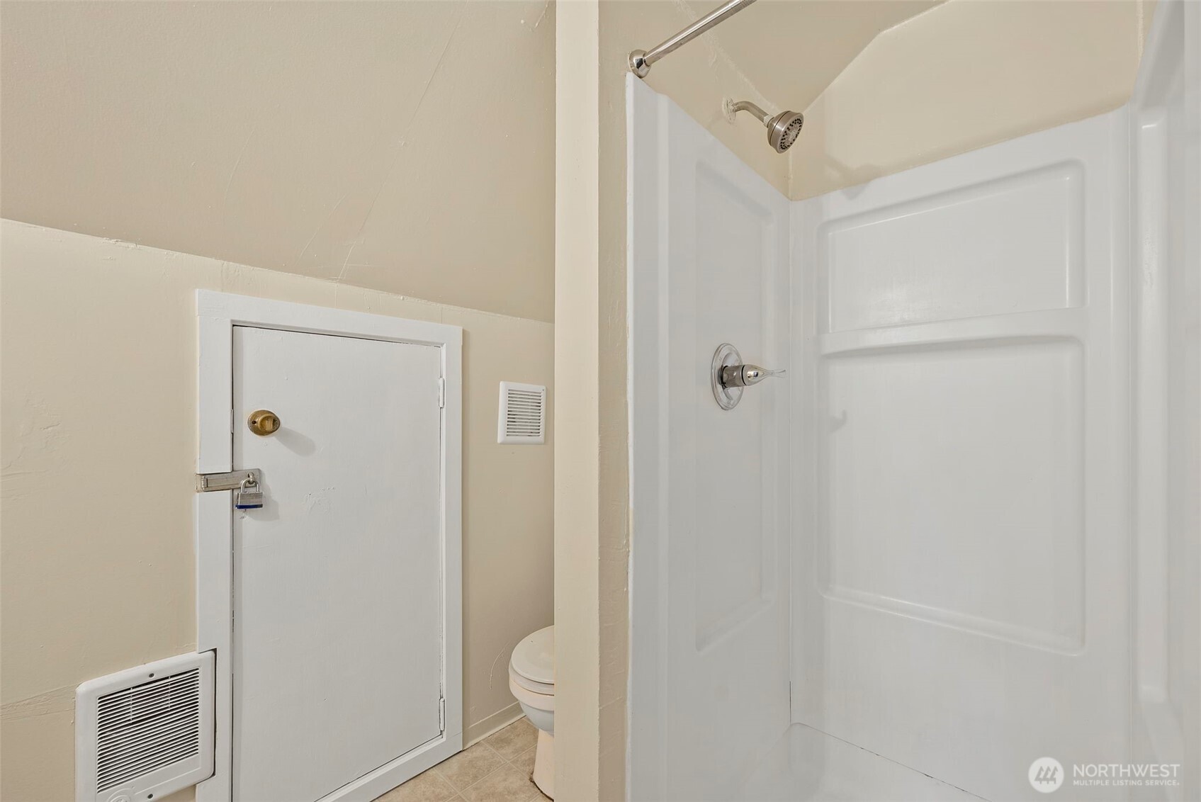 4315 S Yakima Avenue S, Tacoma, WA 98418